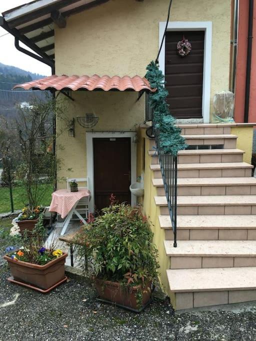 Ca' Rosina. Una Casetta Nel Bosco. Ferrara di Monte Baldo Kültér fotó